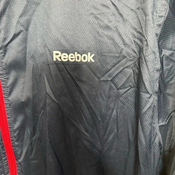 Reebok Play dry men’s windbreaker.size large - Picture 5 of 5